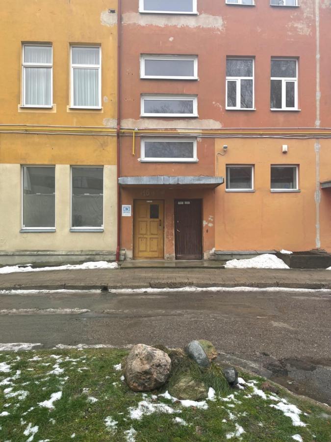 Lindens With Ac And View To Square *